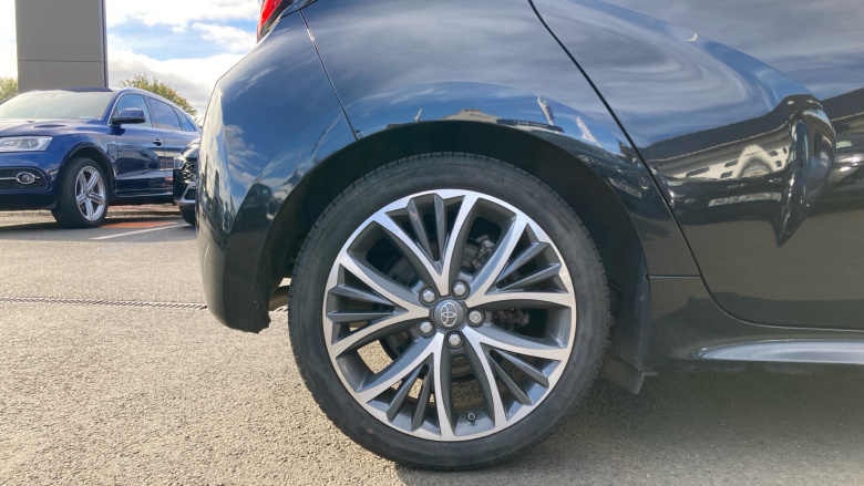 Toyota Yaris 1.5 Hybrid Excel 5dr CVT Hybrid Hatchback